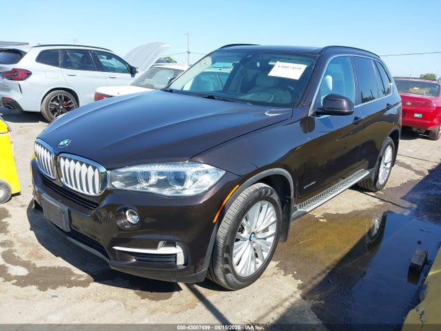 BMW 2015 2015 5UXKR6C52F0J74927 Image 2