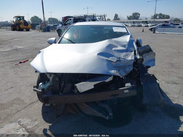 KMHD74LF5HU326820 Hyundai Elantra
