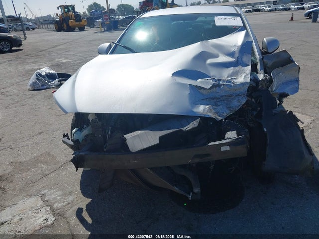 KMHD74LF5HU326820 Hyundai Elantra