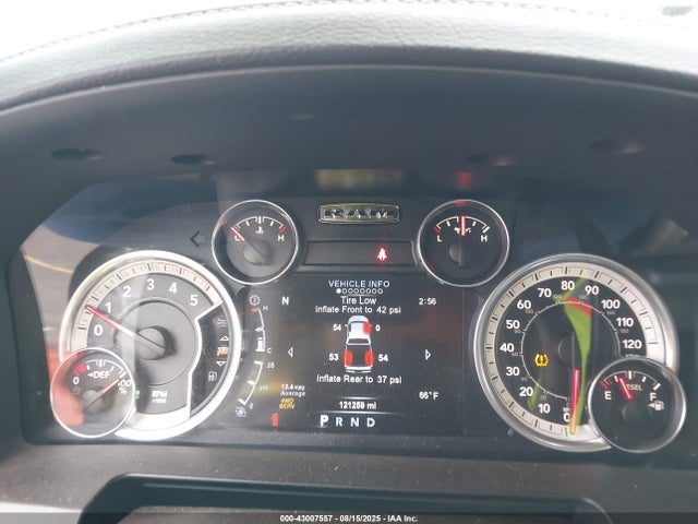 3C6UR5KLXFG581952 RAM 2500