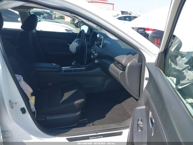 Nissan 2024 2024 3N1AB8CV9RY258088 Image 5