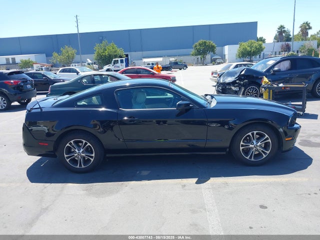 1ZVBP8AM4E5206238 Ford 2014