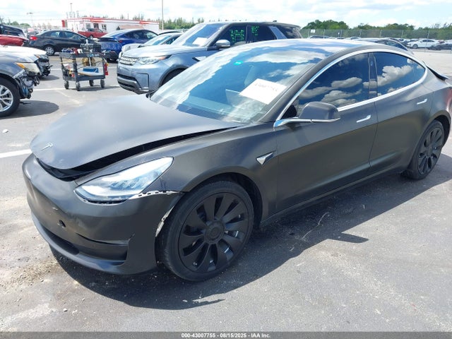 2018 TESLA MODEL 3 5YJ3E1EA6JF163535 Photo 1