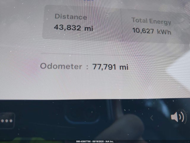 5YJ3E1EA4MF859413 Tesla MODEL 3