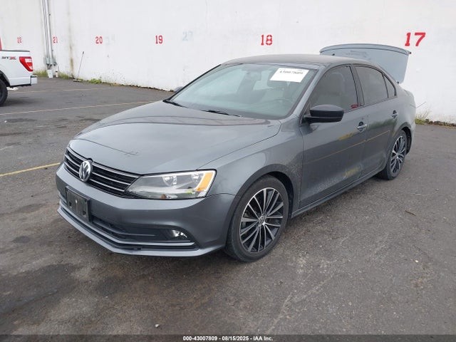 3VWD17AJ1GM406873 Volkswagen 1.8t