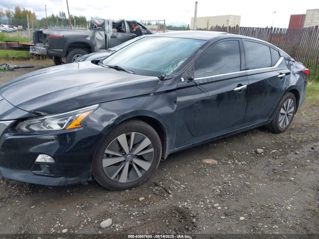 1N4BL4EW9LC122739 Nissan 2020
