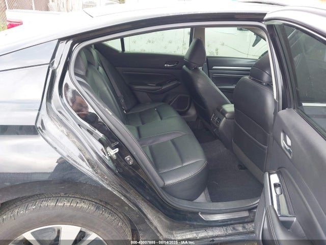 1N4BL4EW9LC122739 Nissan 2020