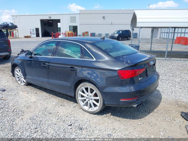 2015 AUDI A3 WAUCCGFF8F1021073 Photo 2