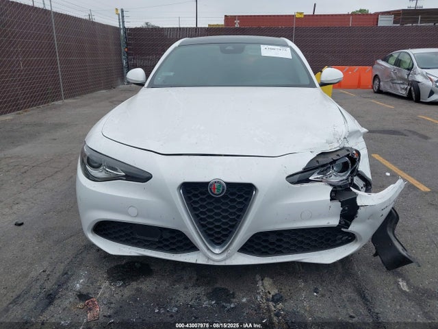 Alfa Romeo giulia (952) 2021 ZARFAMAN2M7640612 Image 12