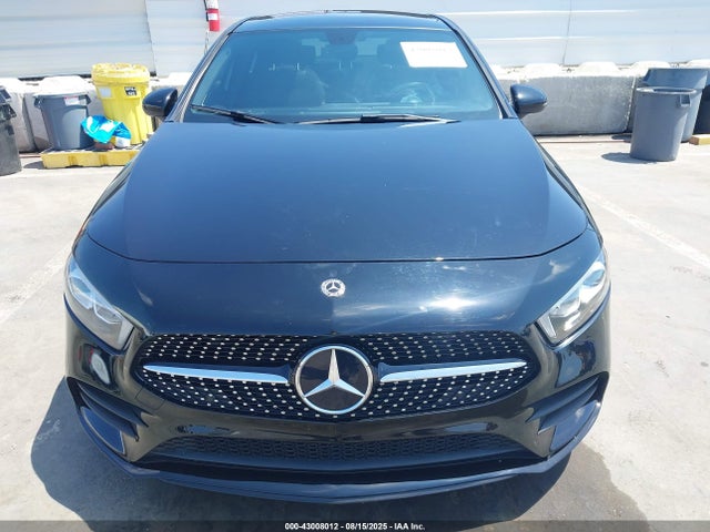 WDD3G4EB3LW036217 Mercedes-Benz m260