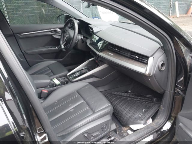 2023 AUDI A3 WAUHUDGY3PA120306 Photo 4