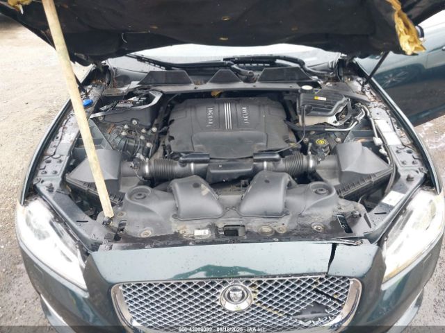 2011 JAGUAR XJ SAJWA2GB2BLV02943 Photo 9