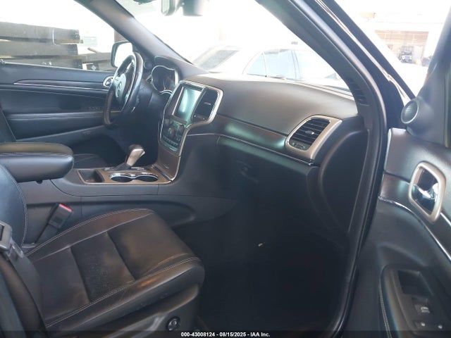 1C4RJEBGXHC915590 Jeep Grand Cherokee