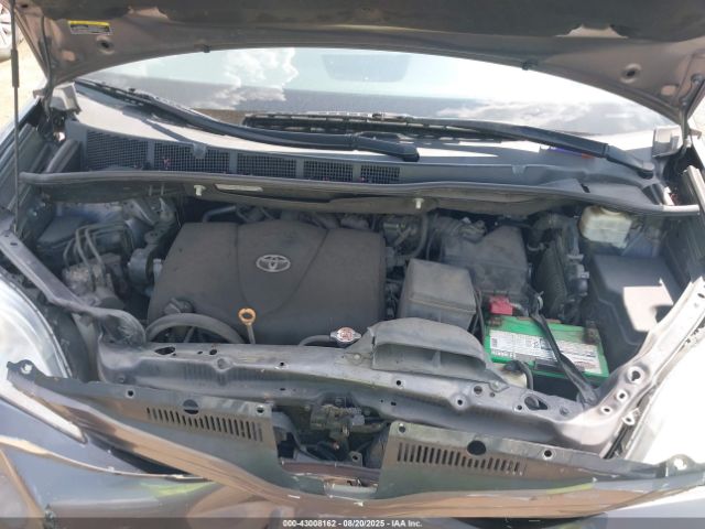 2017 TOYOTA SIENNA 5TDKZ3DC5HS817123 Photo 9