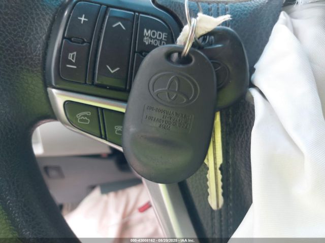 2017 TOYOTA SIENNA 5TDKZ3DC5HS817123 Photo 10