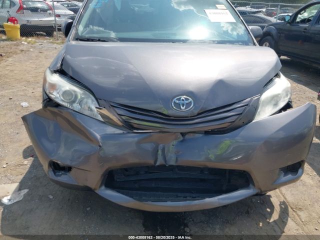 2017 TOYOTA SIENNA 5TDKZ3DC5HS817123 Photo 5
