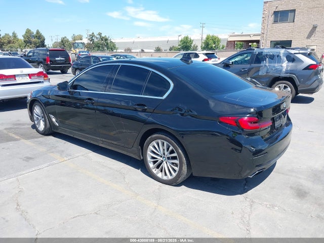 BMW 530I 2021 WBA13BJ05MCF92473 Image 3