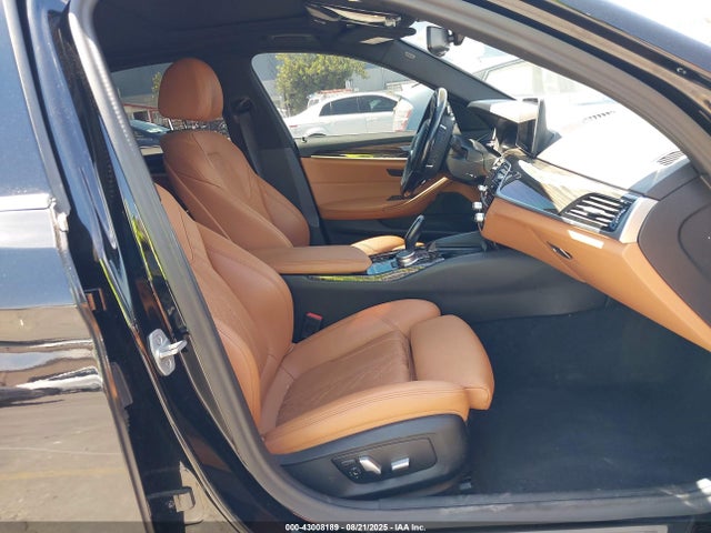 BMW 530I 2021 WBA13BJ05MCF92473 Image 5