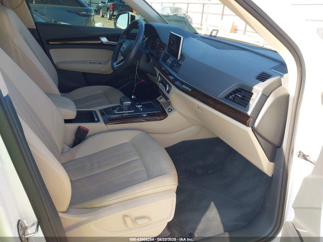 2018 AUDI Q5 WA1BNAFY1J2164421 Photo 4