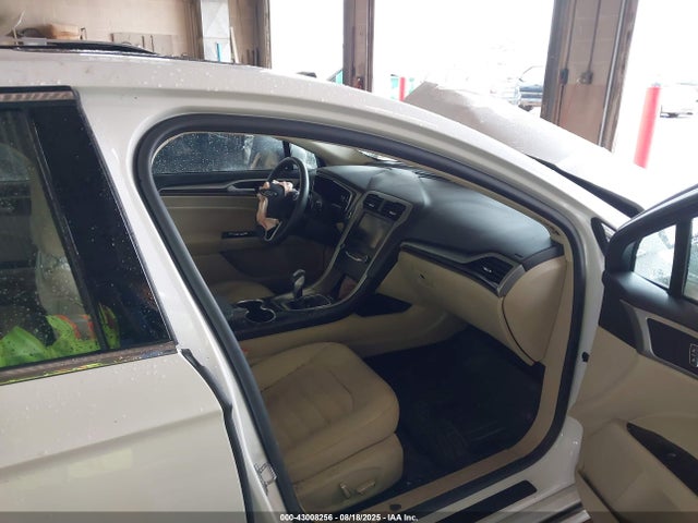 3FA6P0H94FR201116 Ford 2015