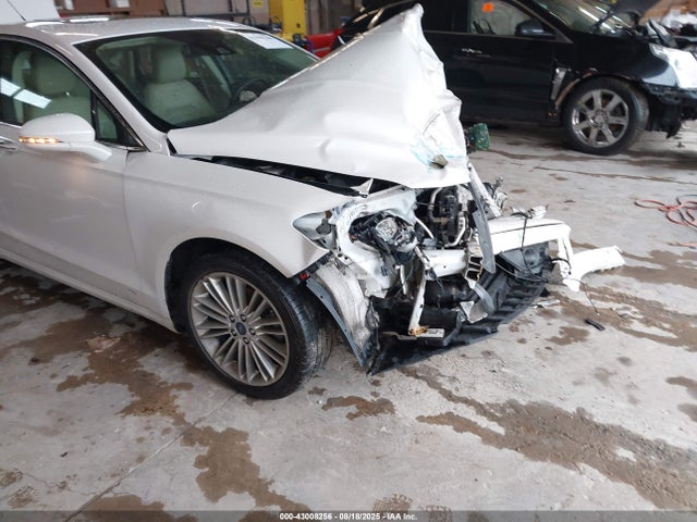 3FA6P0H94FR201116 Ford 2015