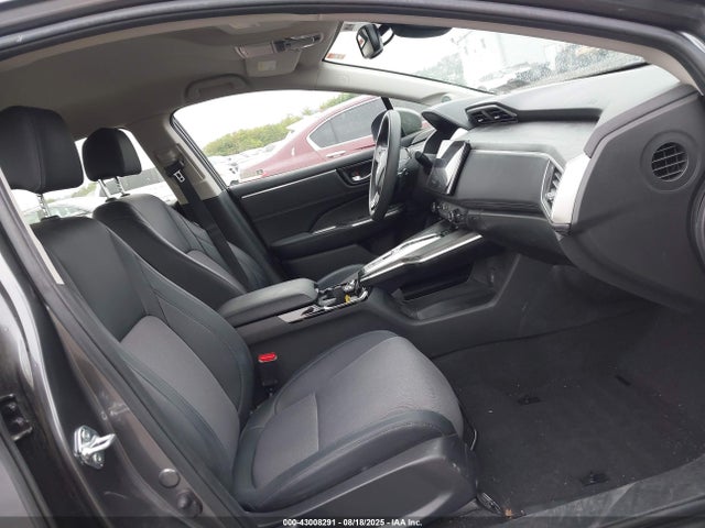 JHMZC5F11JC016816 Honda leb3(h4)
