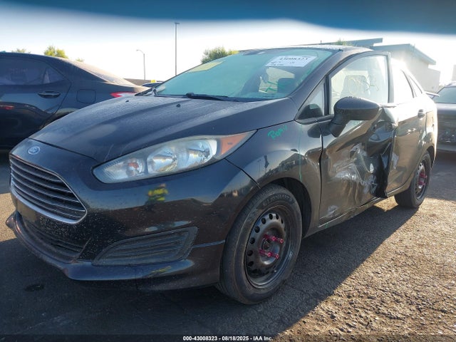 Ford 2014 2014 3FADP4AJ2EM212212 Image 2