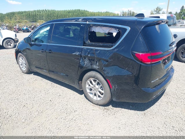 Chrysler 2025 2025 2C4RC1BG2SR566510 Image 3