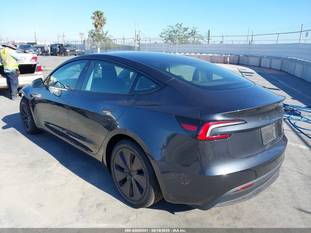 2024 TESLA MODEL 3 5YJ3E1EA4RF722091 Photo 2