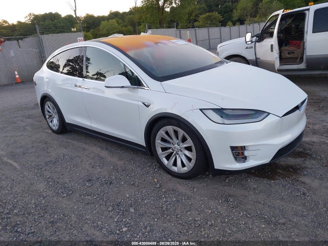 2020 TESLA MODEL X 5YJXCAE2XLF234092 Photo 0