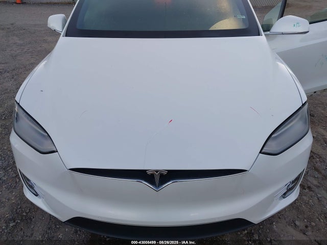 2020 TESLA MODEL X 5YJXCAE2XLF234092 Photo 9