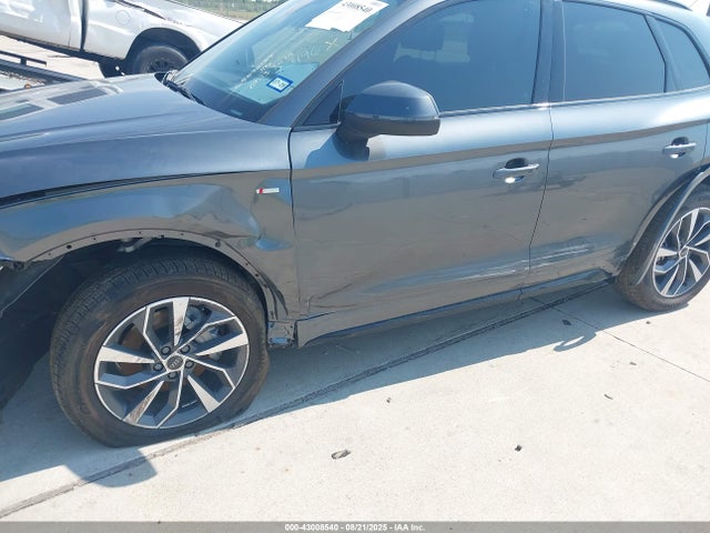 2024 AUDI Q5 WA1GAAFY1R2103406 Photo 5