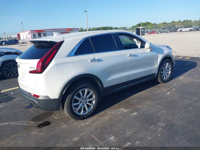 2019 CADILLAC XT4 1GYAZAR40KF140405 Photo 3