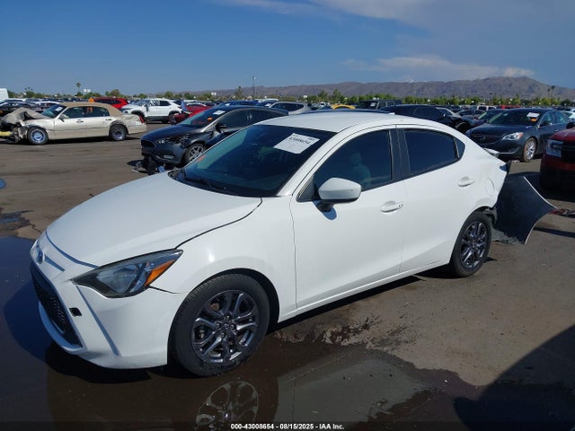 3MYDLBYV7LY715678 Toyota p5v