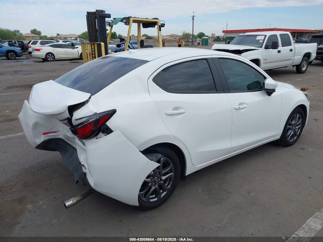 3MYDLBYV7LY715678 Toyota p5v