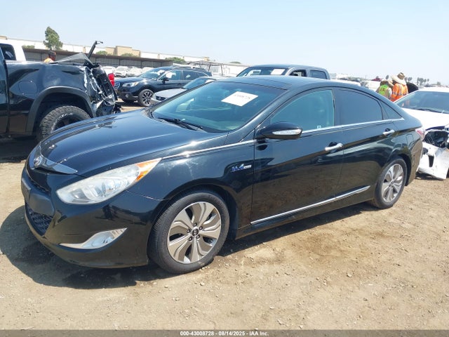 Hyundai 2014 2014 KMHEC4A44EA106437 Image 2