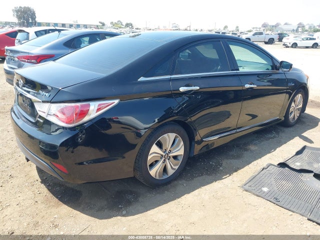 Hyundai 2014 2014 KMHEC4A44EA106437 Image 4