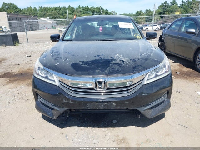 Honda k24w1 2016 1HGCR2F86GA016754 Image 13