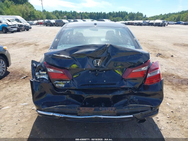 Honda k24w1 2016 1HGCR2F86GA016754 Image 17