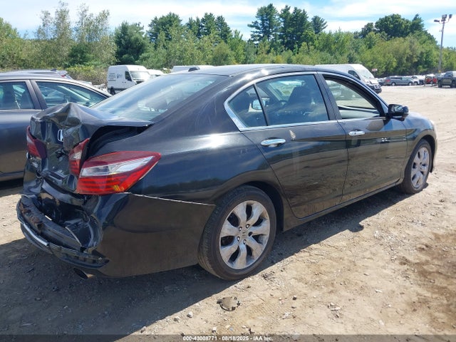 Honda k24w1 2016 1HGCR2F86GA016754 Image 4