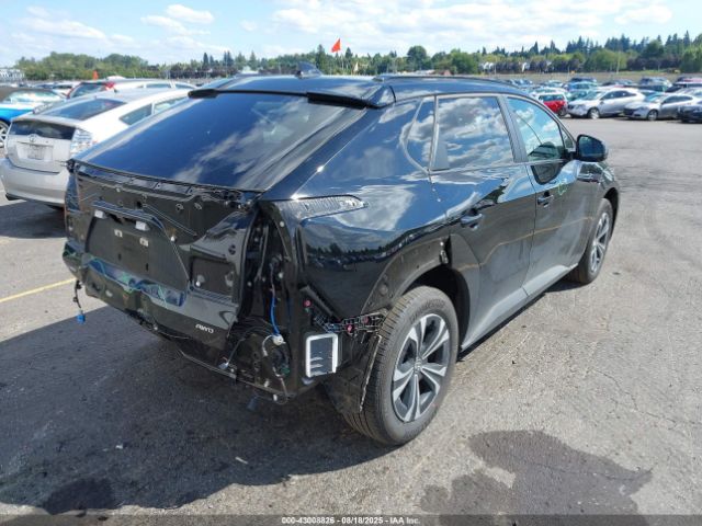 2024 TOYOTA BZ4X JTMABACA6RA058775 Photo 3