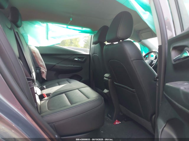 1G1FX6S04N4101878 Chevrolet 2022