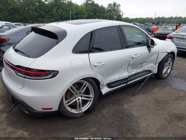 2022 PORSCHE MACAN WP1AA2A55NLB03491 Photo 3