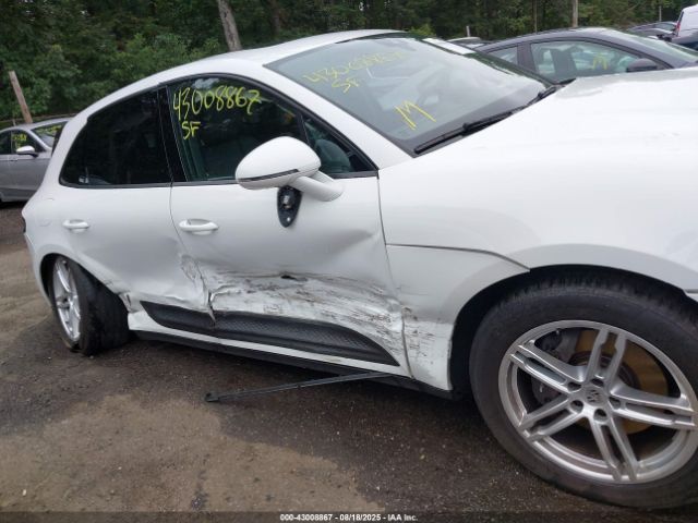 2022 PORSCHE MACAN WP1AA2A55NLB03491 Photo 5