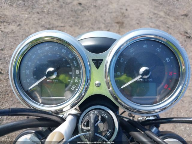 2017 TRIUMPH MOTORCYCLE BONNEVILLE SMTD40HL4HT777121 Photo 6