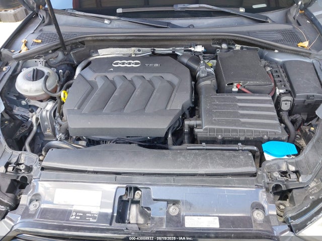 2017 AUDI A3 WAUAUGFF3H1047183 Photo 9
