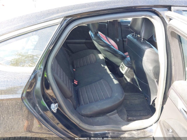 Ford 2016 2016 1FA6P0H71G5105107 Image 8