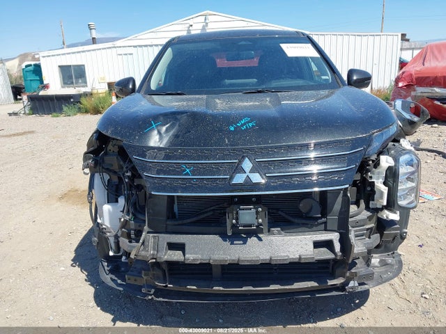 JA4J4VA80RZ081563 Mitsubishi Outlander