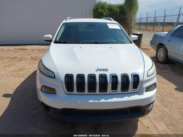 1C4PJLCB1GW165492 Jeep Cherokee