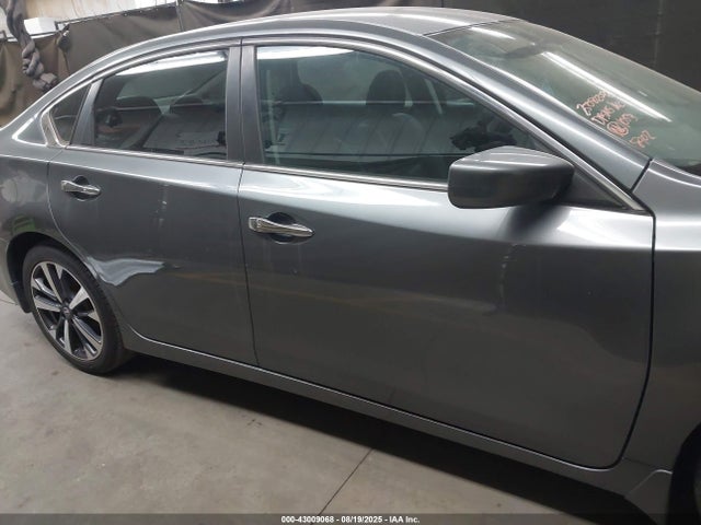 1N4AL3AP4HN308902 Nissan 2017